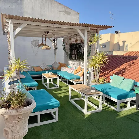 Albergue Orange Terrace *