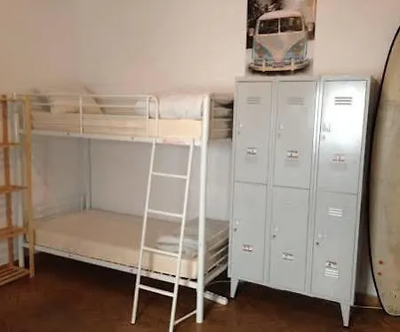 Orange Terrace Hostel Αλμπουφέιρα